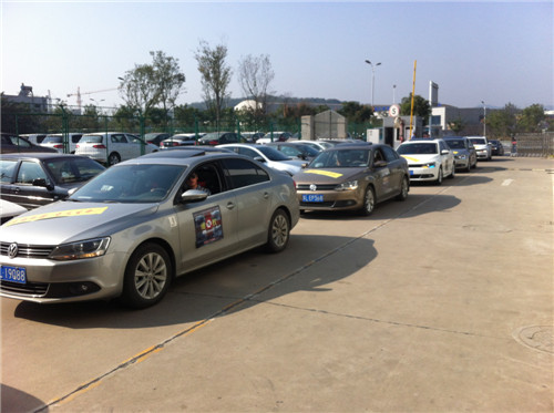 一汽大众断轴门解决方案 遭质疑_独家探访