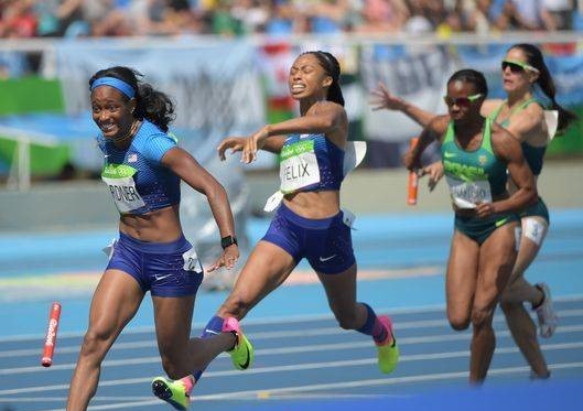 女子4x100米接力-美国队重赛挤掉中国队晋级决赛